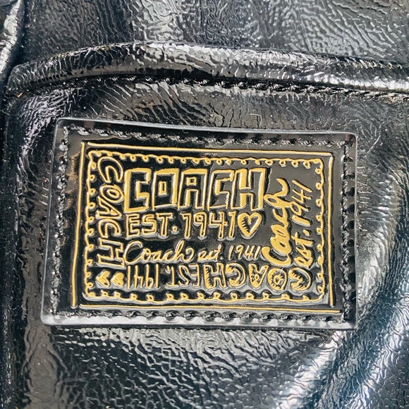 Coach Poppy Black Patent Leather Shoulder Bag. - Picture 2 of 8